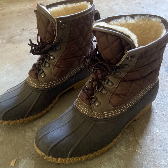 Shearling lined LL Bean Boots, Quilted pattern Brown - Picture 3 of 8